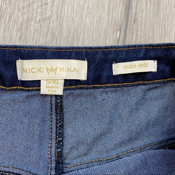 SOLD - Nicki Minaj High Rise Dark Festival Shorts - Picture 4 of 8